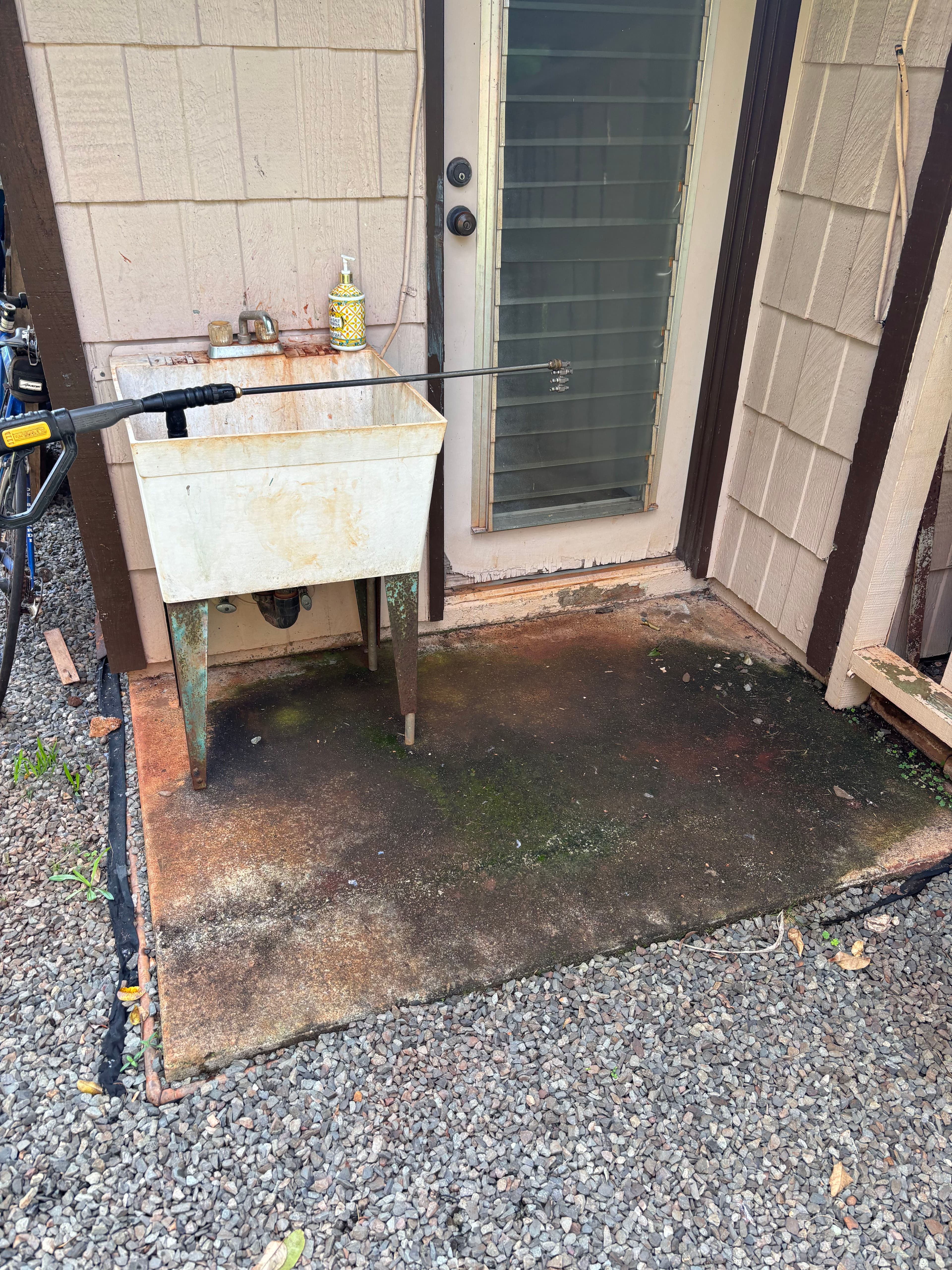 Project Sparkling Clean Patios in Mililani image