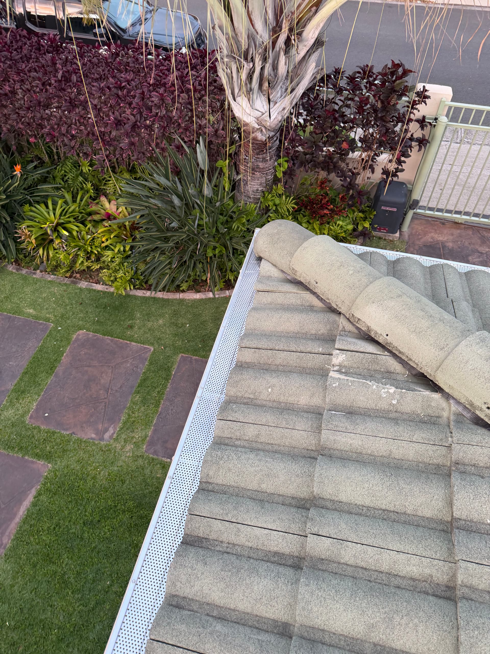 Gallery photos for Gutter Guards Keep Your Gutters Flowing All Year Long: Image #2